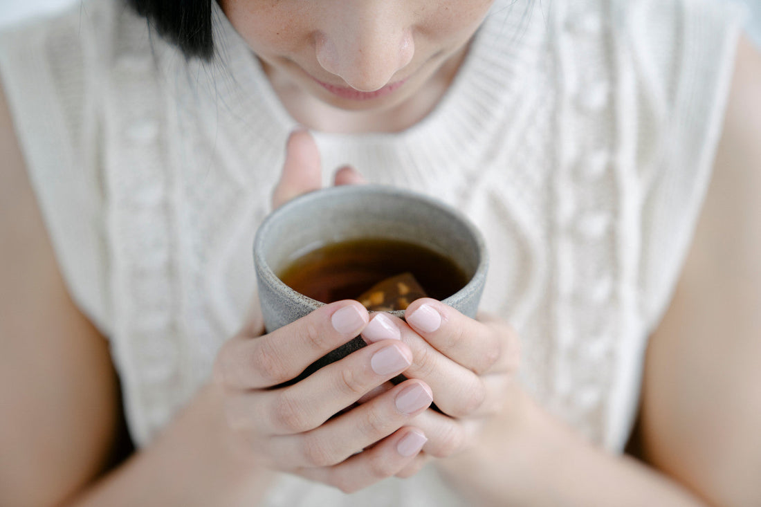 Best Tea Before Bed: Caffeine-Free Teas for Evening Relaxation